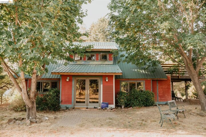 Property Photo: 49100 Wickersham Road CA 95441
