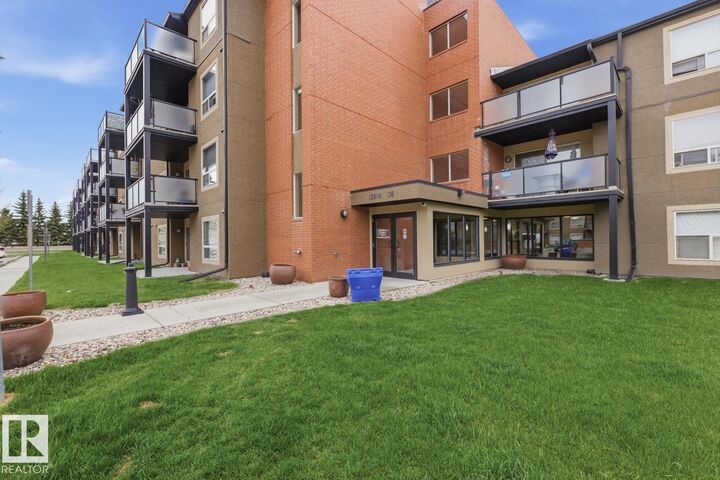 Property Photo:  13908 136 Street NW 312  AB T6V 1Y5 