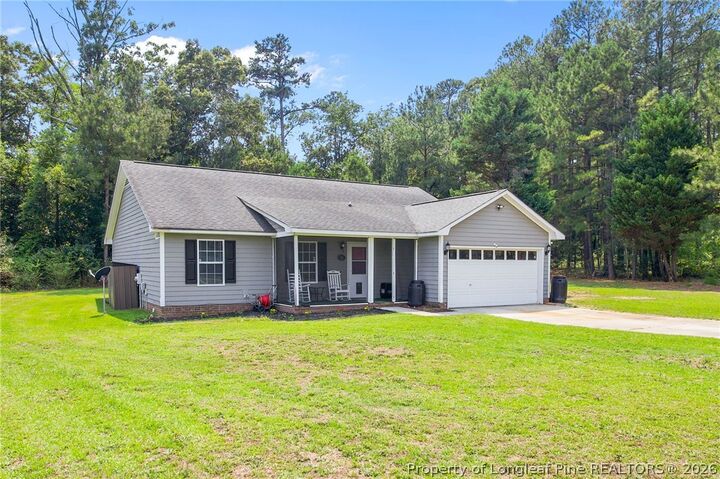 Property Photo: 203 Drew Street NC 28376