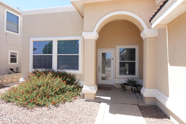 Property Photo:  5525 Ignacio Frias Drive  TX 79934 