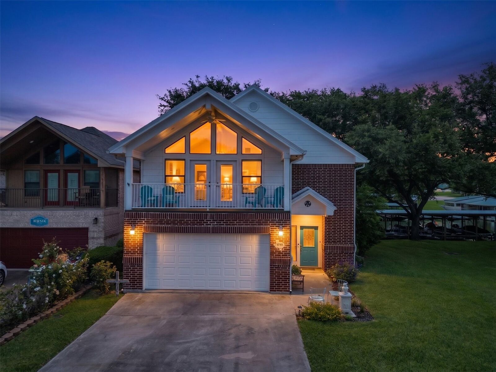 Property Photo:  180 Beacon Lane  TX 77351 