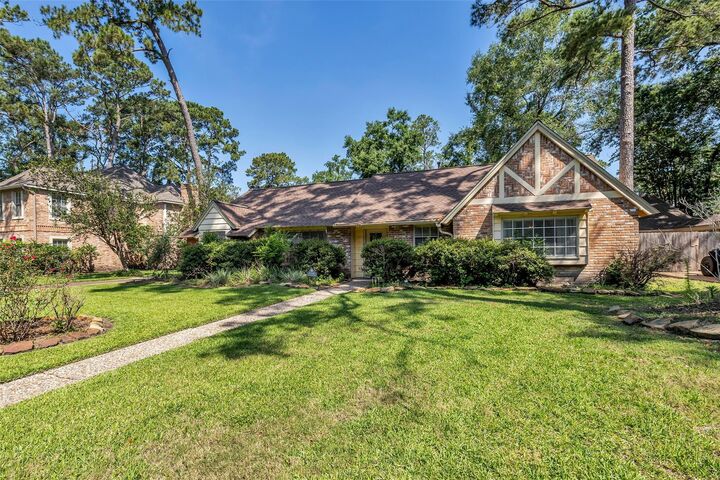 Property Photo:  5310 Boyce Springs Drive  TX 77066 