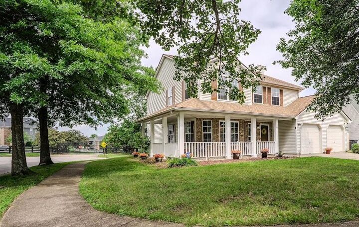 Property Photo:  1109 Narrow Lane  KY 40517 