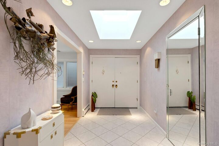 Property Photo:  9 S Cranford Road  NY 10954 