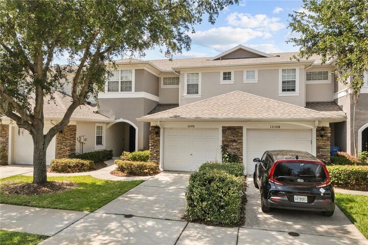 Property Photo: 10306 Stone Moss Avenue FL 33647
