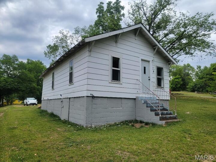 Property Photo:  8 View Street  MO 63601 
