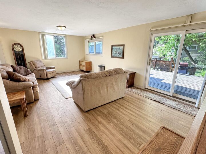 Property Photo:  408 6th St SW  ND 58701 