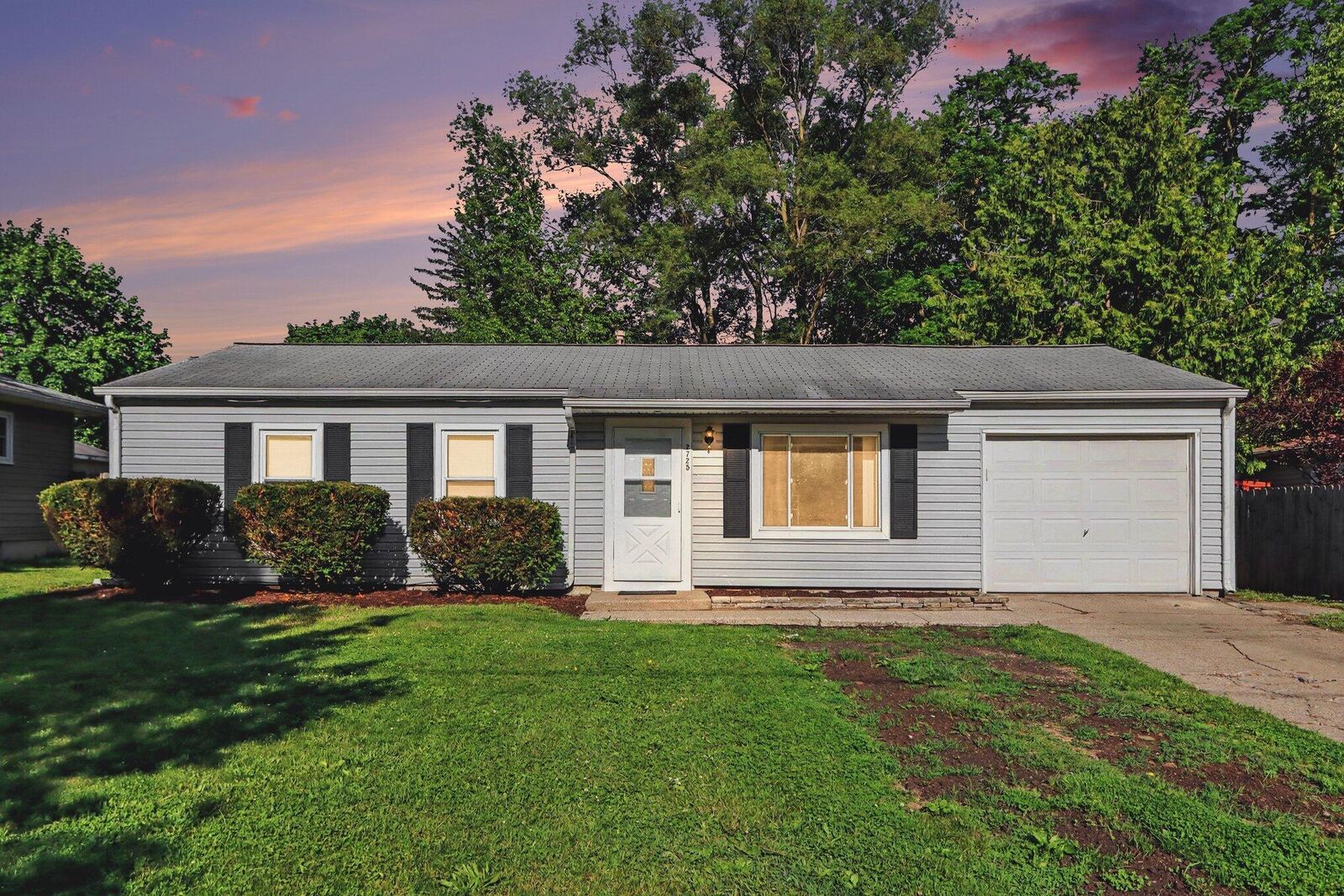 Property Photo: 2725 Cimarron Drive MI 49004