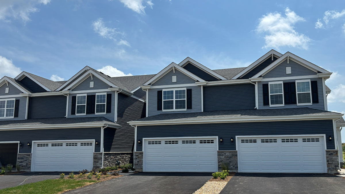 Property Photo:  1744 Stable Lane  IL 60503 
