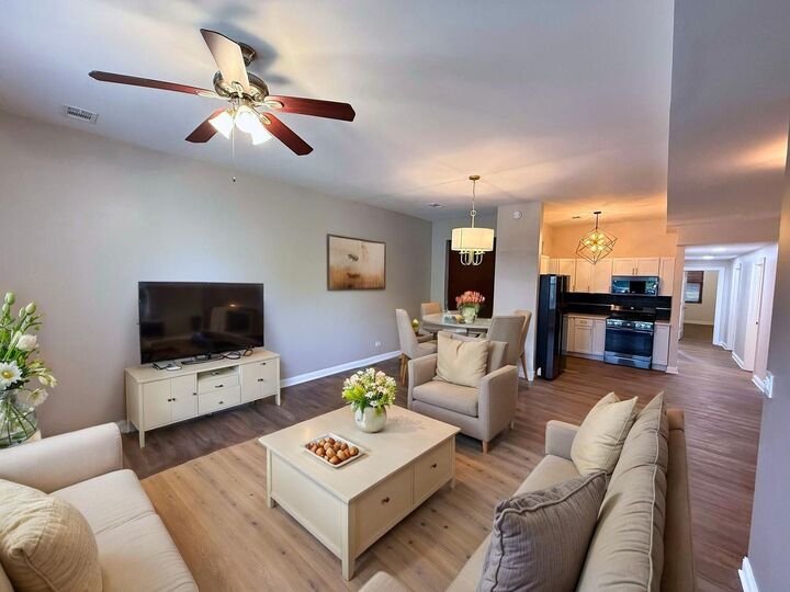 Property Photo: 3536 S Prairie Avenue 1 IL 60653
