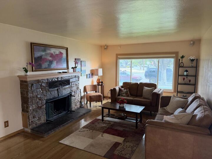 Property Photo:  410 Noice Drive  CA 93906 