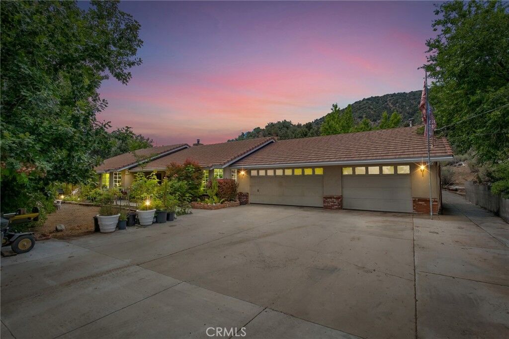 Property Photo:  7685 Wintergreen  CA 92397 
