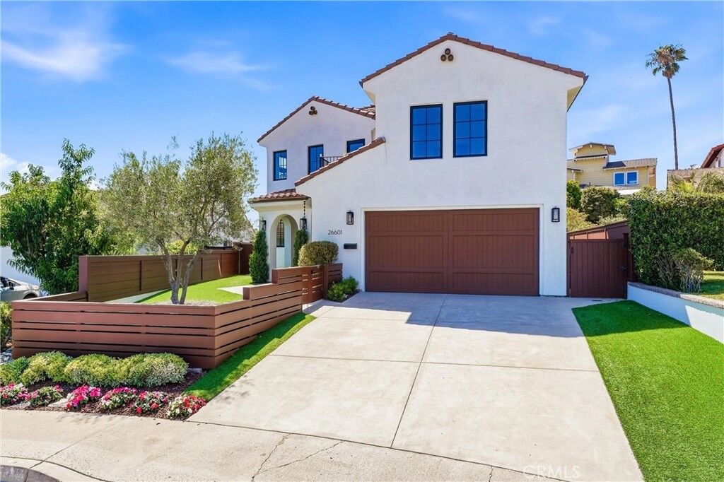 Property Photo: 26601 Calle Lago CA 92624