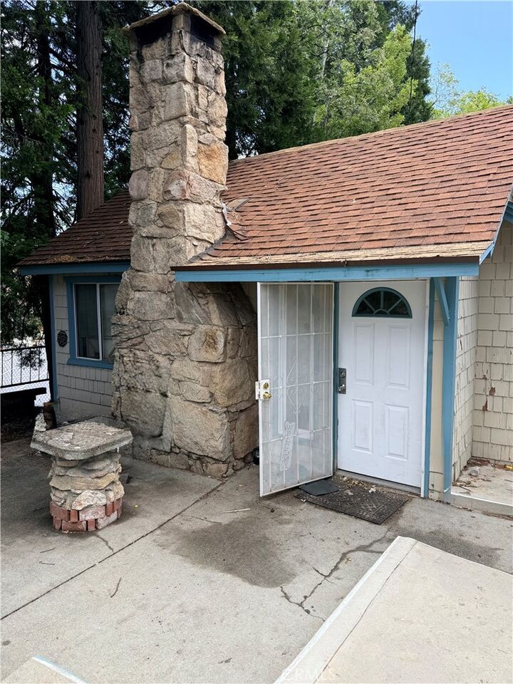 Property Photo:  27601 Weirwood Drive  CA 92352 