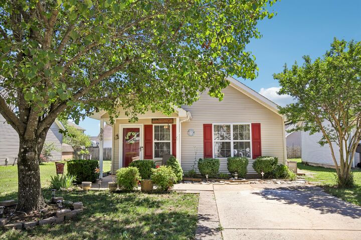 Property Photo:  5063 Boyd Dr  TN 37129 