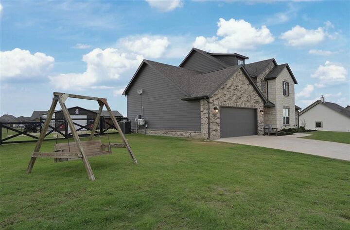 Property Photo:  116 Spanish Moss Trail  TX 76078 