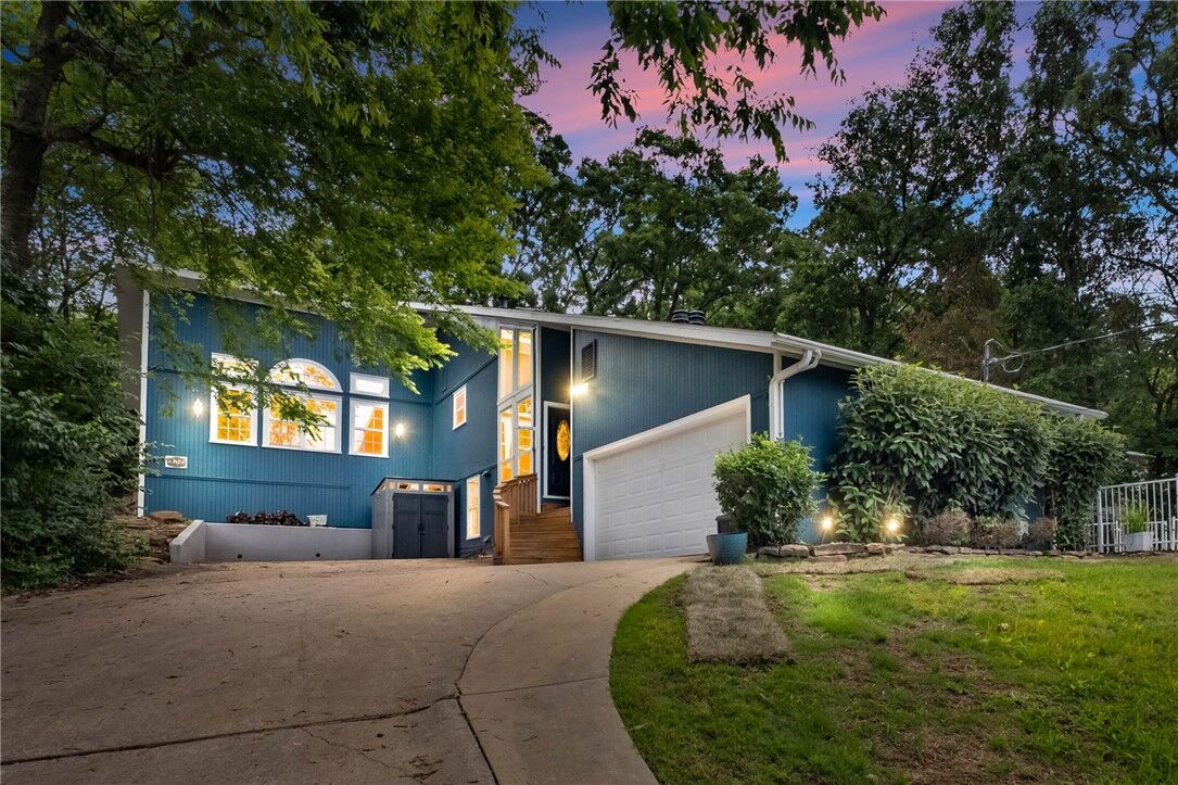 Property Photo:  2482 N Jimmie Avenue  AR 72703 