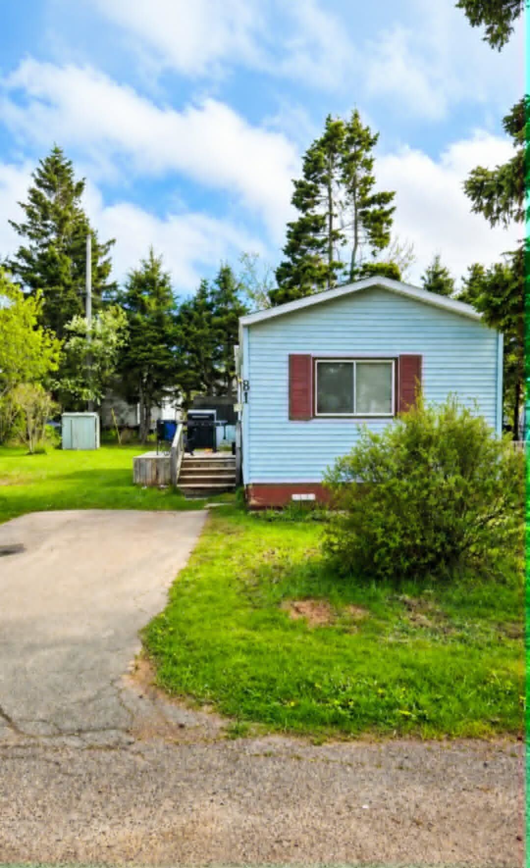 Property Photo: 81 Evergreen Village PE C1N 4B8