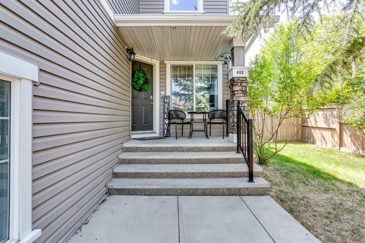 Property Photo: 403 Morningside Way SW AB T4B 3M5