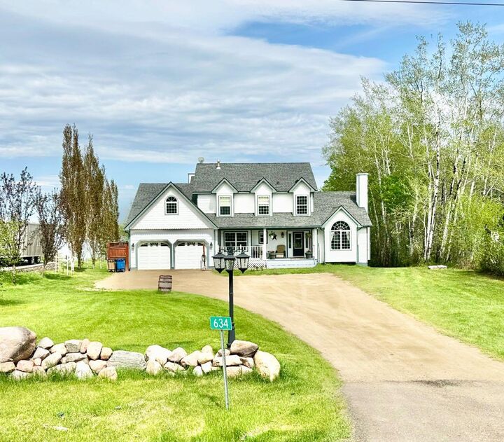 Property Photo: 67325 Churchill Park Drive 634 AB T0A 2C0