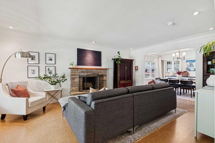 Property Photo: 3202 1 Street SW AB T2S 1R1