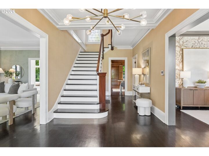 Property Photo: 1808 SW Laurel St OR 97201