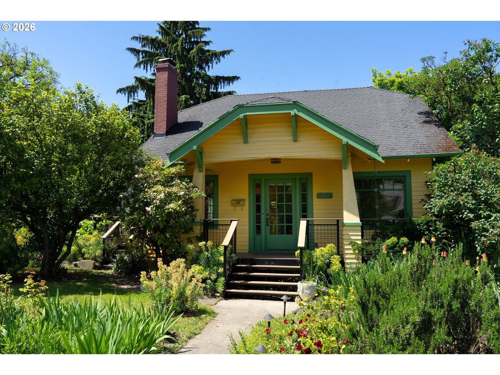 Property Photo:  6407 N Vancouver Ave  OR 97217 
