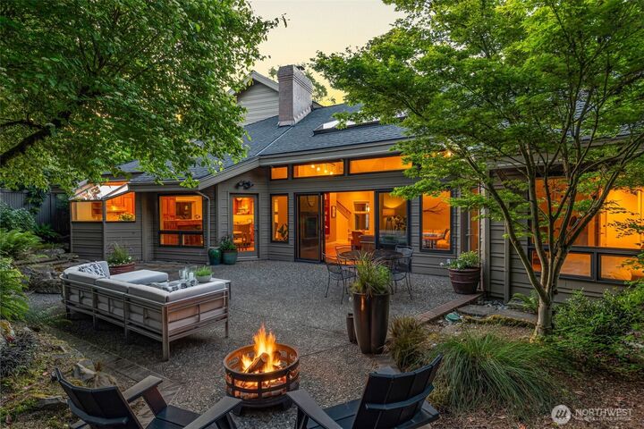 Property Photo:  3815 E McGraw Street  WA 98112 