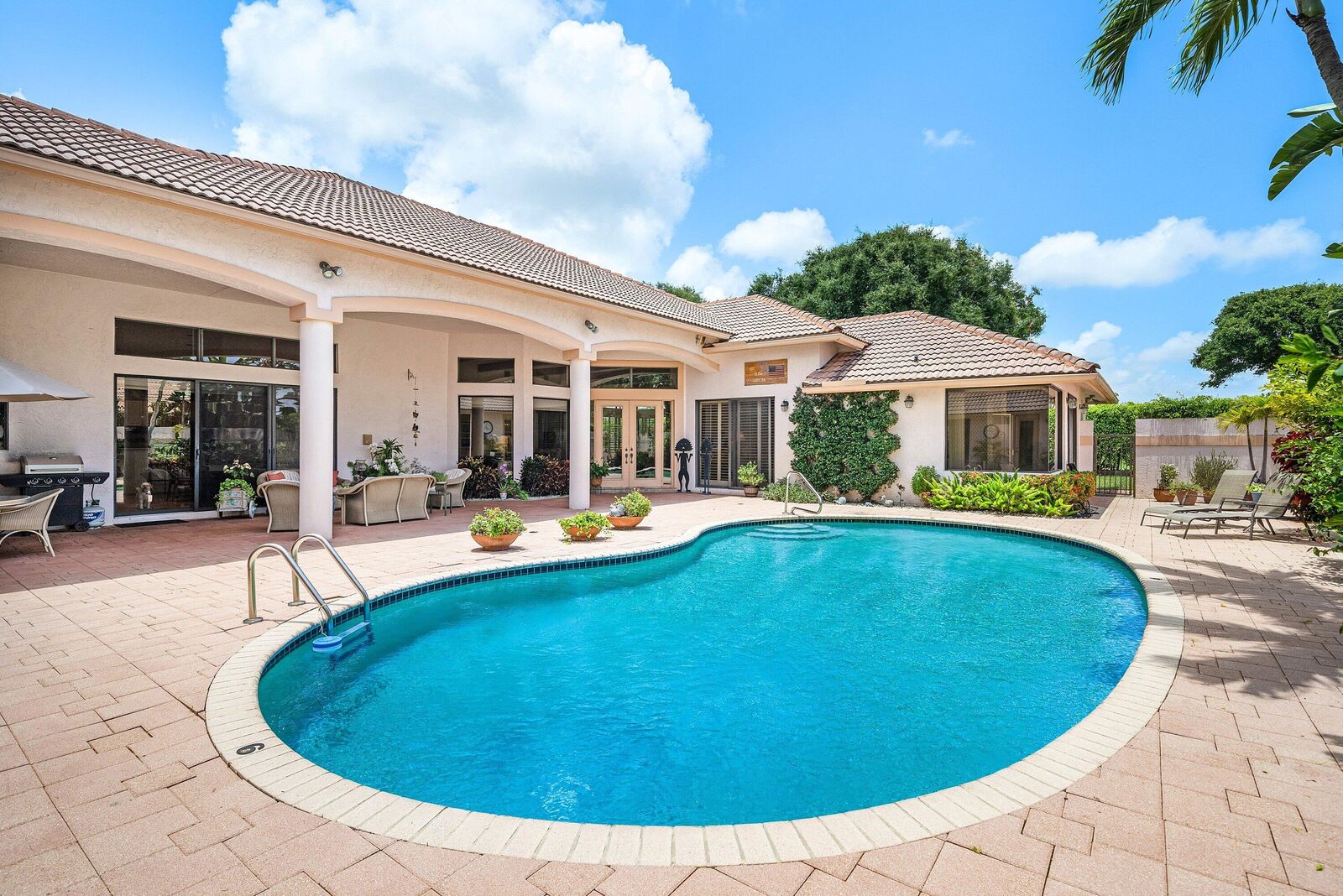 Property Photo:  4727 Bocaire Boulevard  FL 33487 