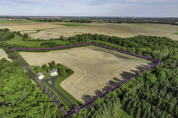Property Photo:  N7166 Forest Ridge Road  WI 54971 