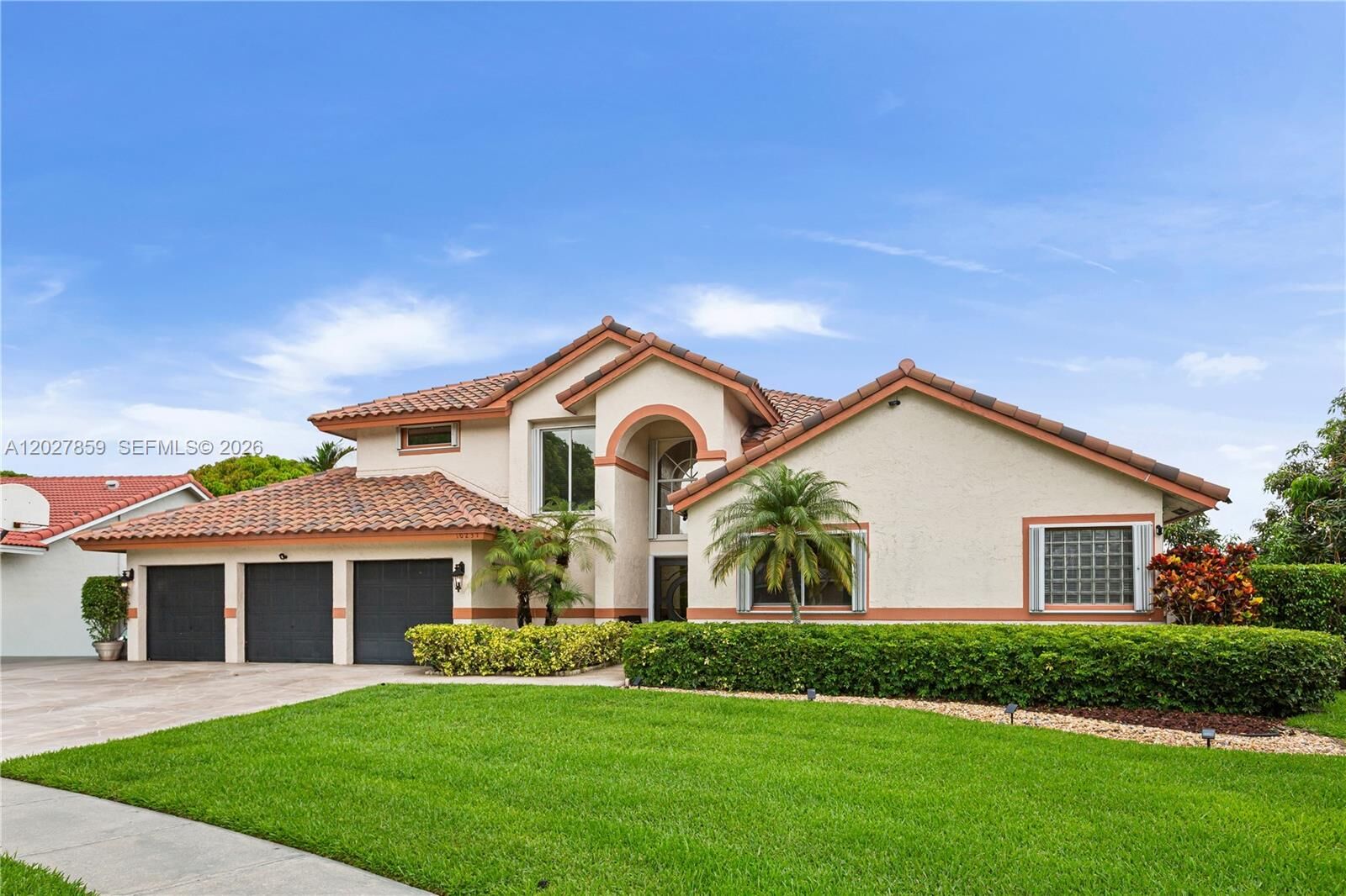 Property Photo:  10237 SW 12th St  FL 33025 