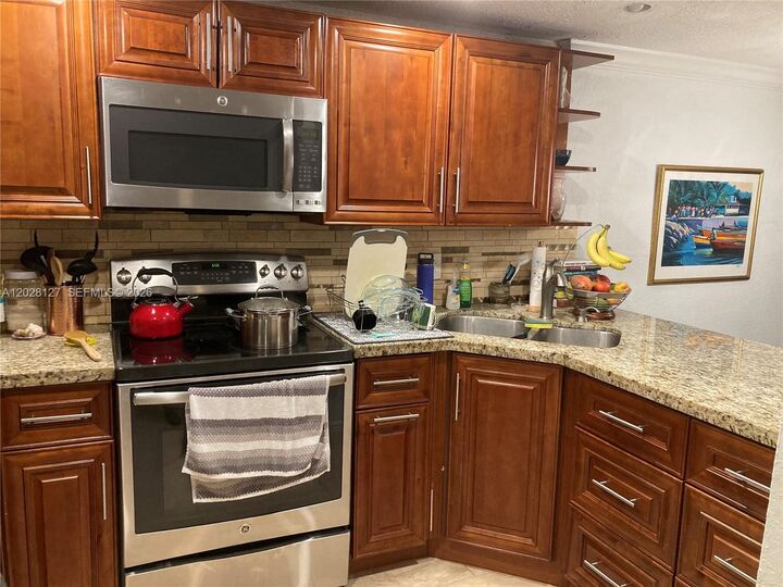 Property Photo: 1901 NW S River Dr 5A FL 33125