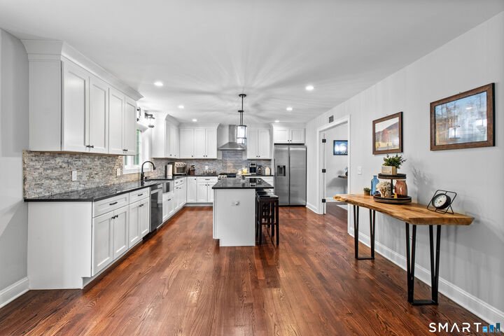 Property Photo:  86 Summit Road  CT 06712 