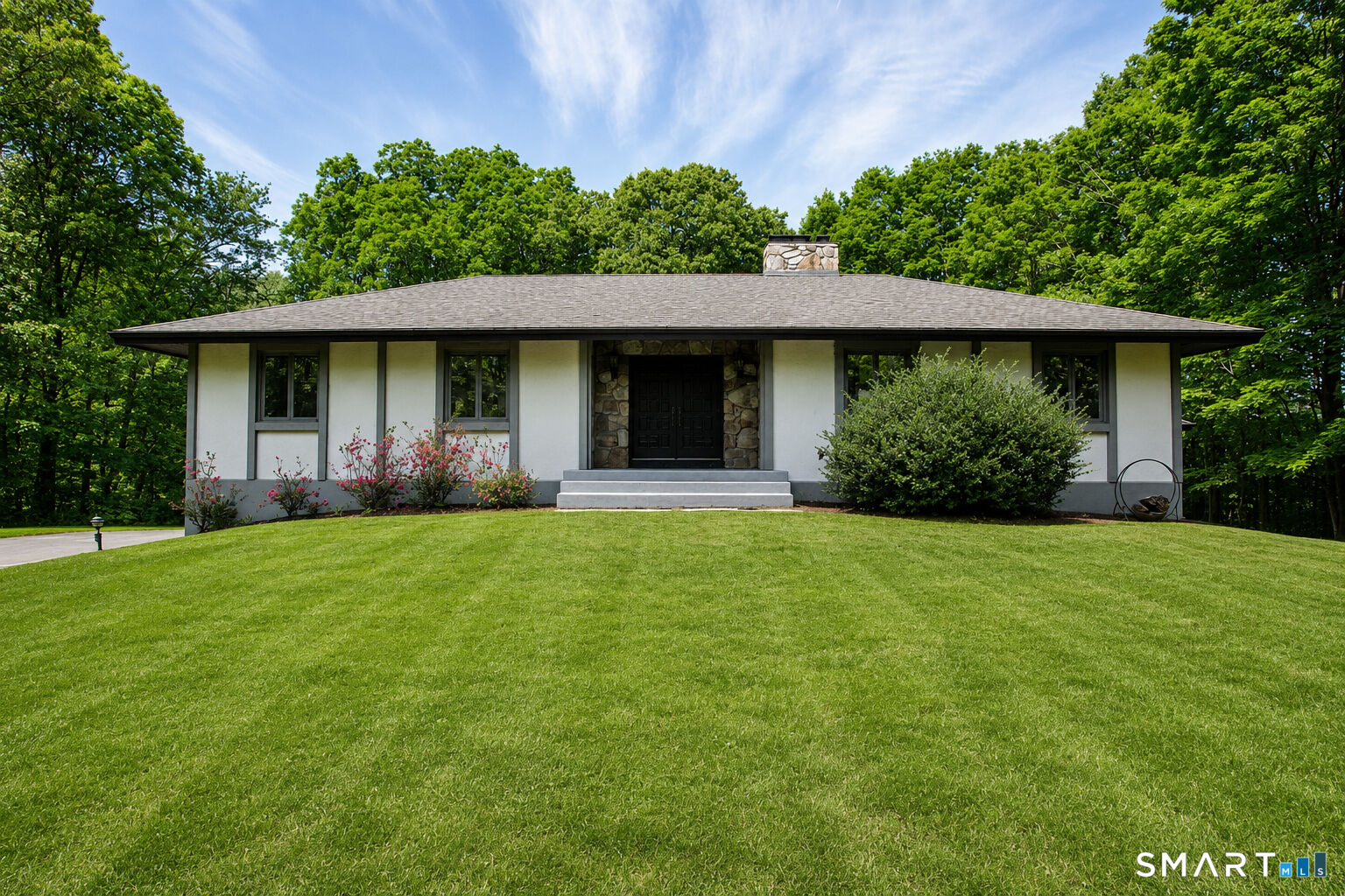 Property Photo:  17 Wright Drive  CT 06001 