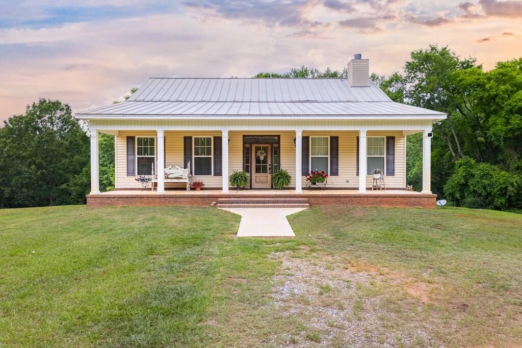 Property Photo:  11471 Al-105  AL 36374 