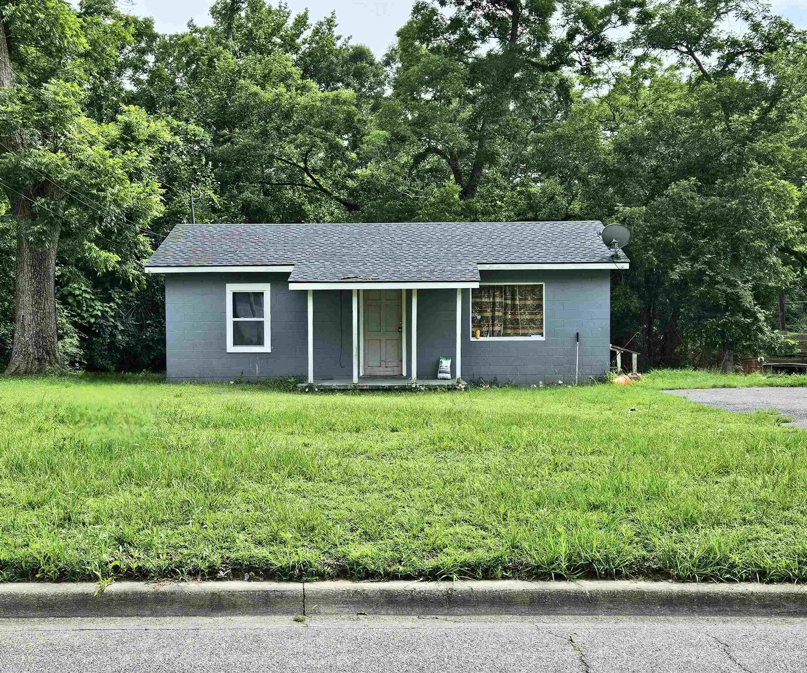 Property Photo: 525 Love Street GA 31779