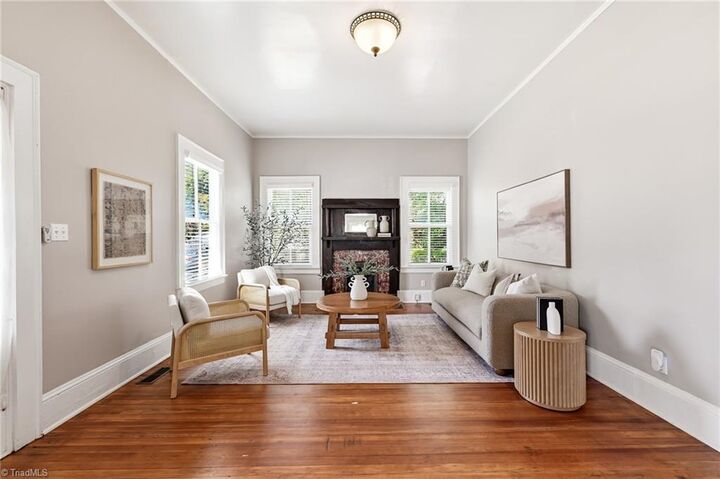 Property Photo:  1005 Franklin Street  NC 27101 