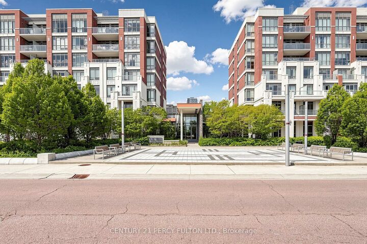 Property Photo: 57 Upper Duke Crescent 102 ON L6G 0B9