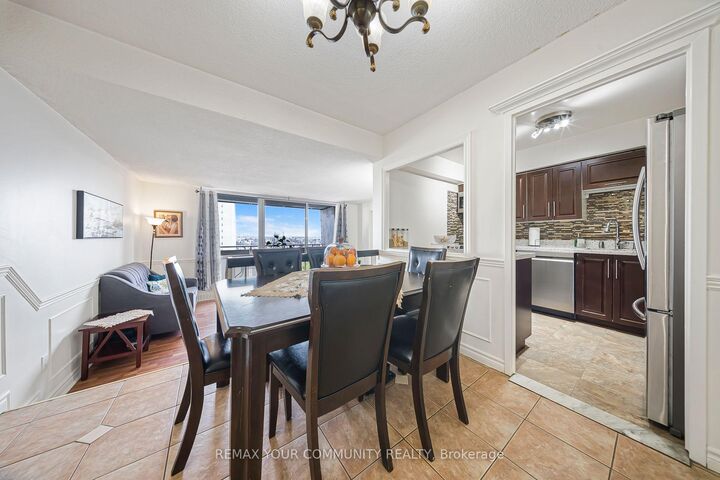 Property Photo: 1338 York Mills Road 1603 ON M3A 3N3