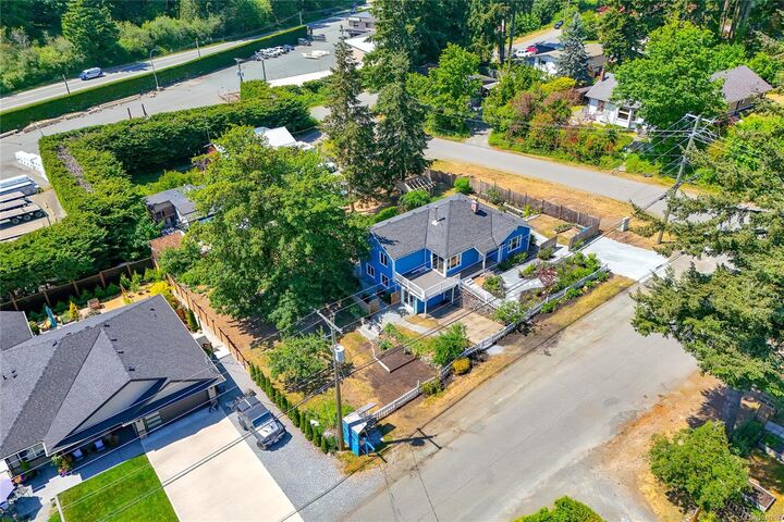 Property Photo: 3590 Garland Ave BC V0R 1L0