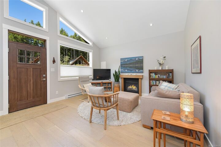 Property Photo: 3822 Trailhead Dr BC V9Z 1L1