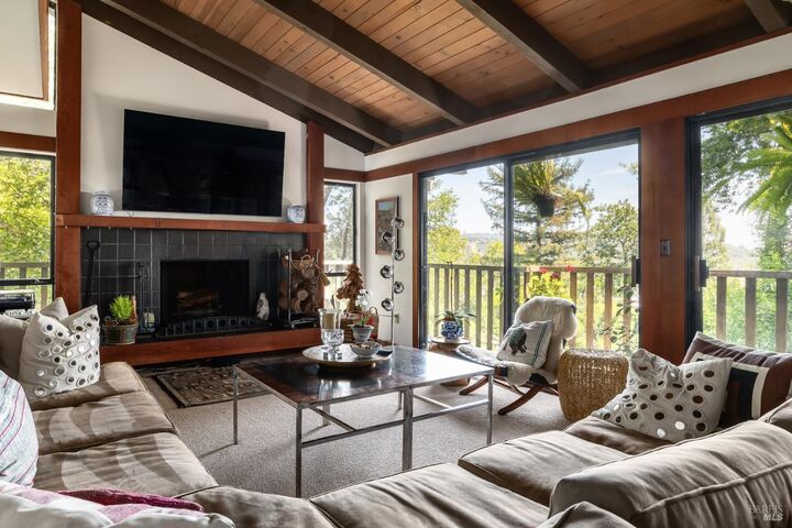 Property Photo:  70 Hazel Avenue  CA 94939 