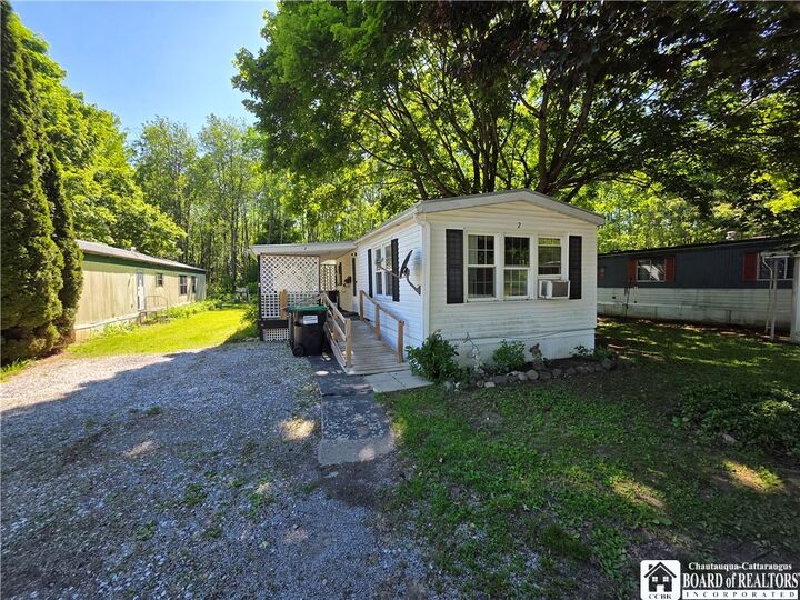 Property Photo:  2 Brookside 2  NY 14701 