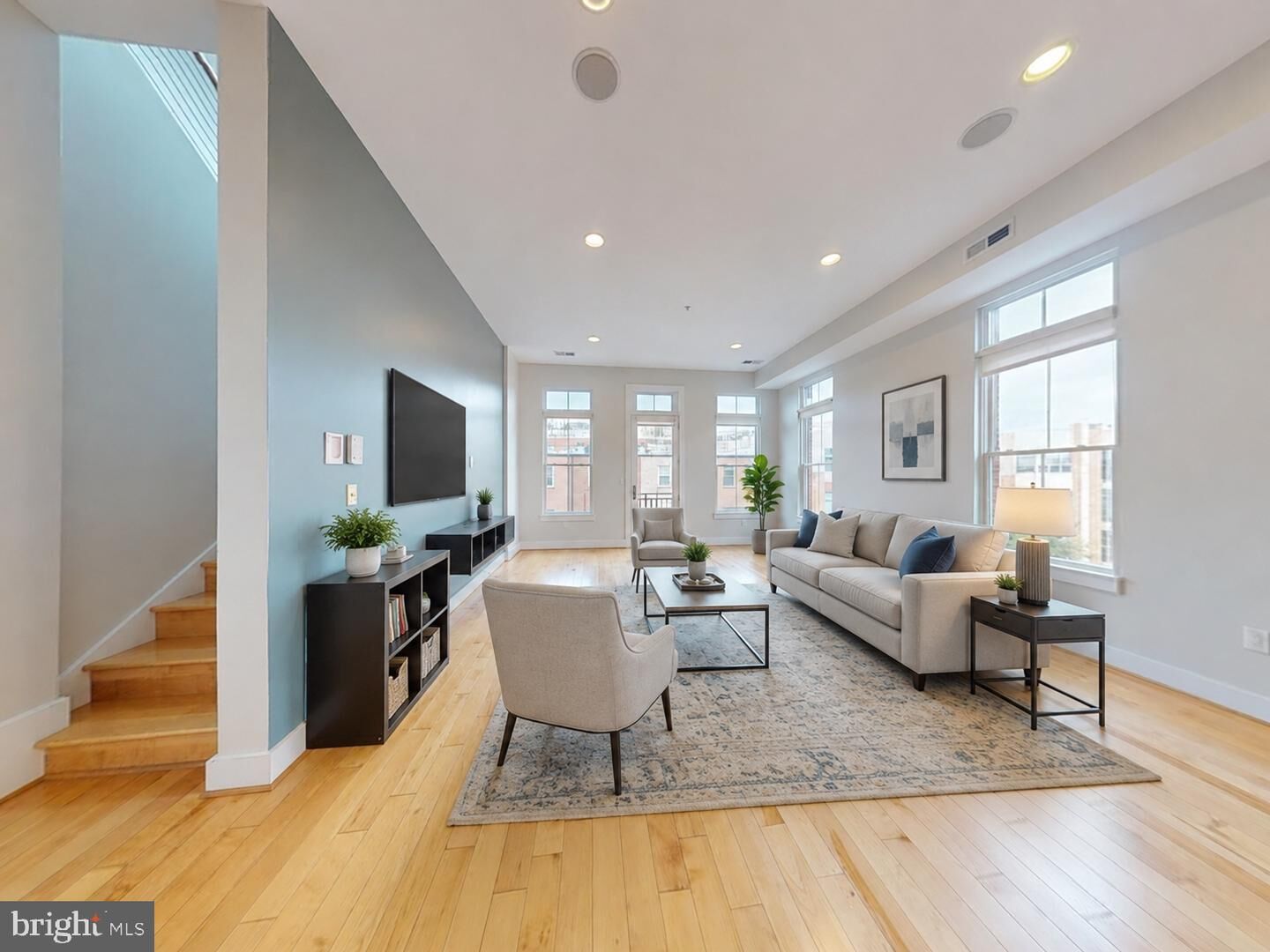 Property Photo:  1700 Euclid Street NW B-7  DC 20009 
