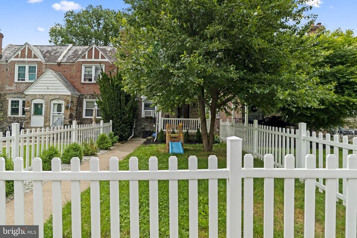 Property Photo:  2348 Highland Avenue  PA 19026 