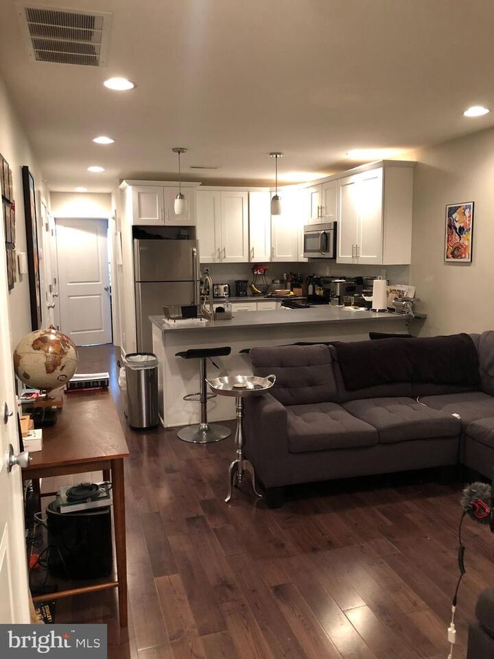 Property Photo: 2339 W Thompson Street PA 19121