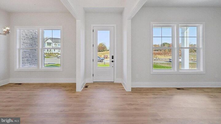 Property Photo:  16506 Rolling Knolls Lane  MD 20774 