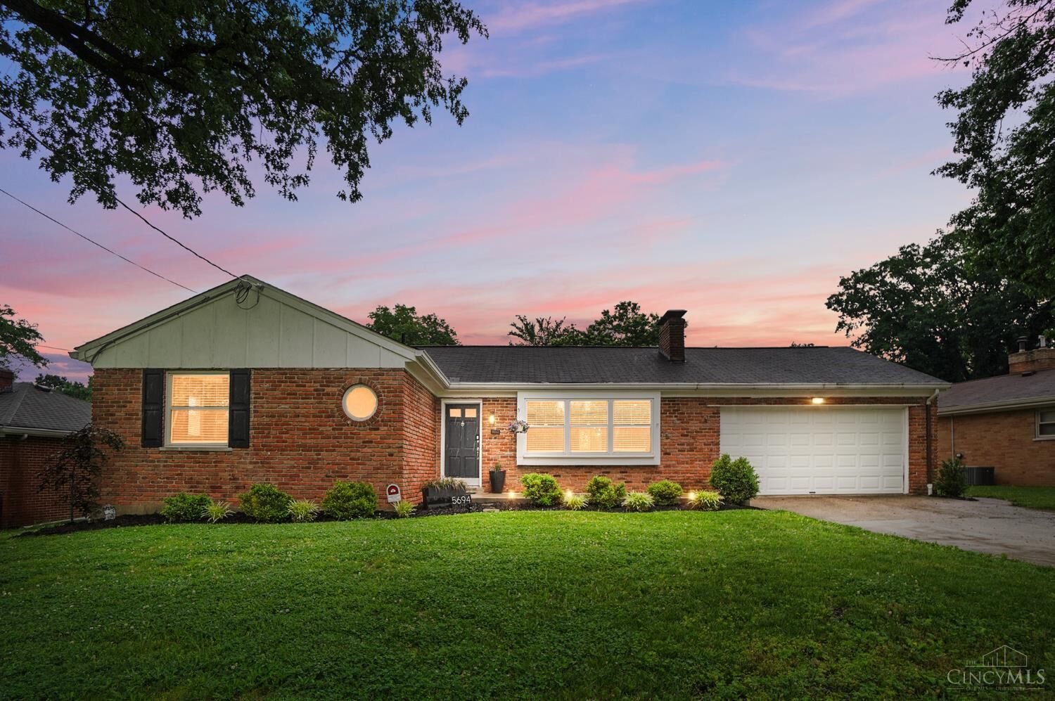 Property Photo:  5694 Sprucewood Drive  OH 45239 