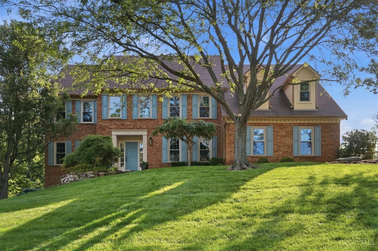 Property Photo:  8096 Wycliffe Drive  OH 45244 