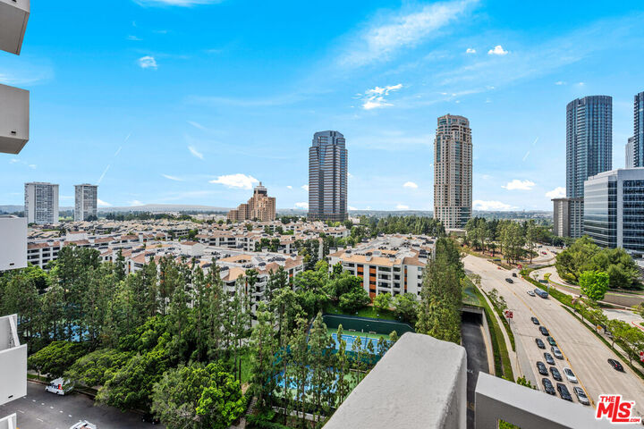Property Photo:  2160 Century Park  CA 90067 